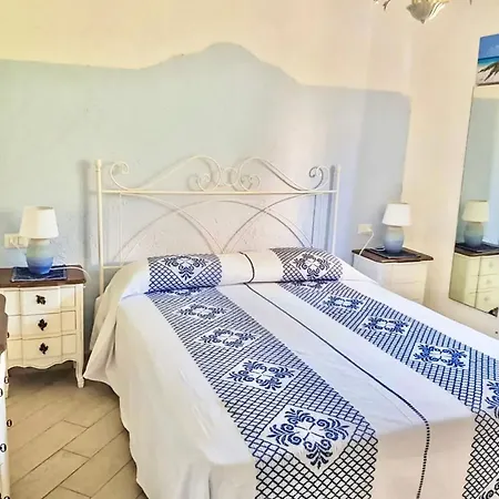 Panoramic 6 Beds In Marinella With Garden Sea View